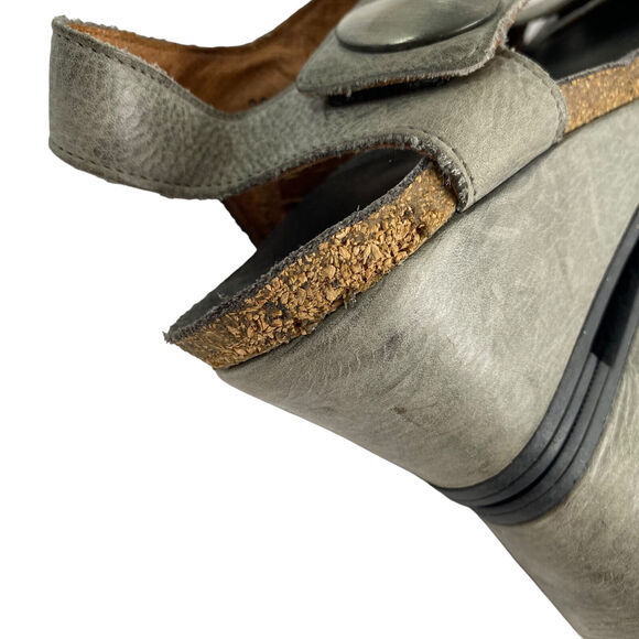 TAOS Carousel 3 Steel Gray Leather Wedge Ankle Strap Heels Size 39 Support #3209 - Picture 11 of 11